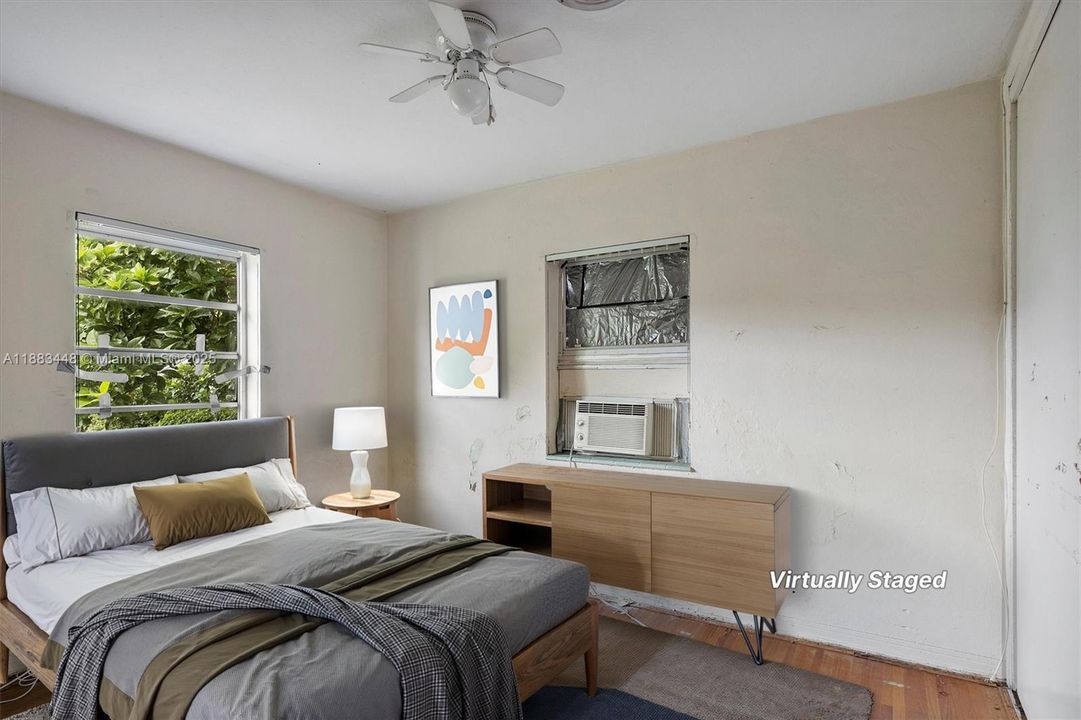 Vendido Recientemente: $583,000 (3 camas, 1 baños, 1063 Pies cuadrados)