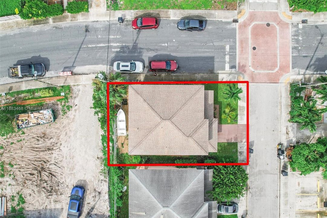 На продажу: $395,000 (3 спален, 2 ванн, 1609 Квадратных фут)