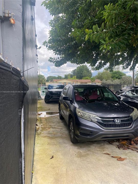 最近售出: $125,000 (0 贝兹, 0 浴室, 0 平方英尺)