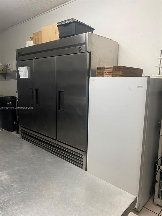 最近售出: $125,000 (0 贝兹, 0 浴室, 0 平方英尺)