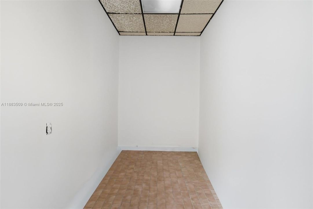 В аренду: $55 (0 спален, 0 ванн, 0 Квадратных фут)