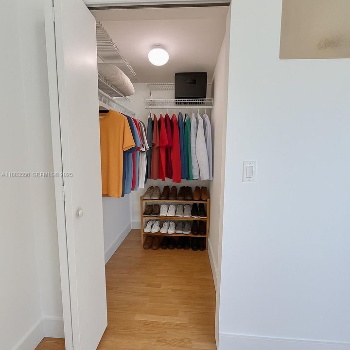 出租: $2,550 (1 贝兹, 1 浴室, 679 平方英尺)