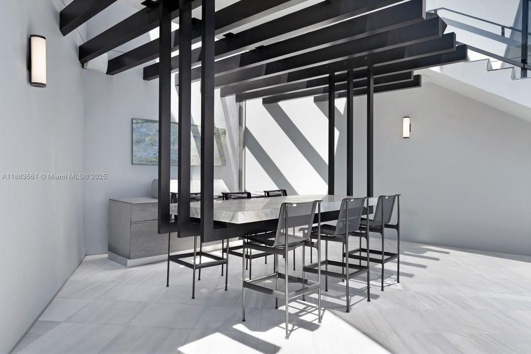 待售: $47,500,000 (4 贝兹, 6 浴室, 9560 平方英尺)