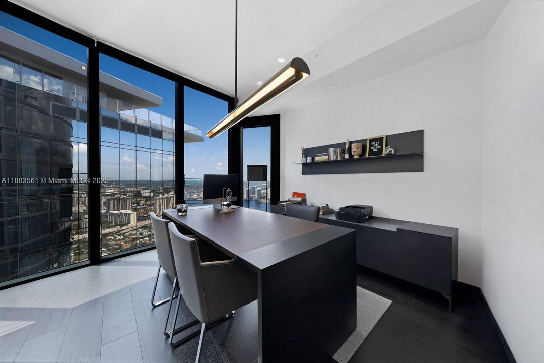 待售: $47,500,000 (4 贝兹, 6 浴室, 9560 平方英尺)