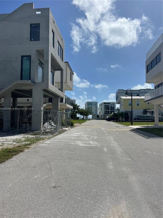 En Venta: $339,000 (1,658 sqft)