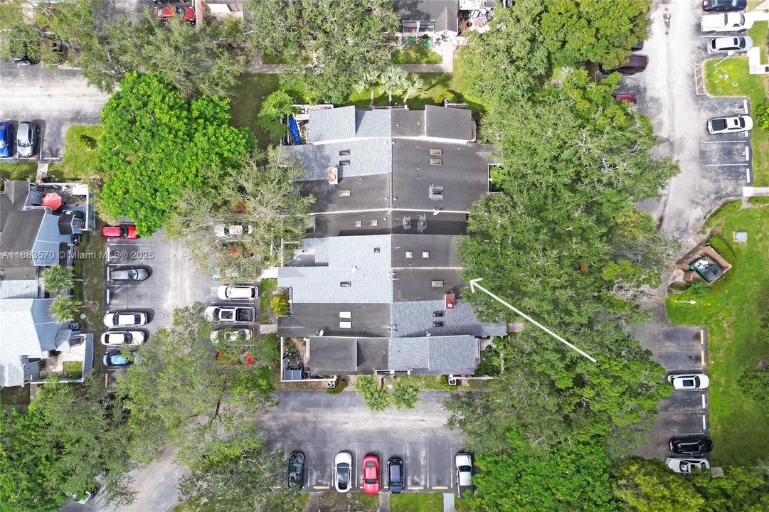 For Sale: $339,900 (3 beds, 2 baths, 1252 Square Feet)