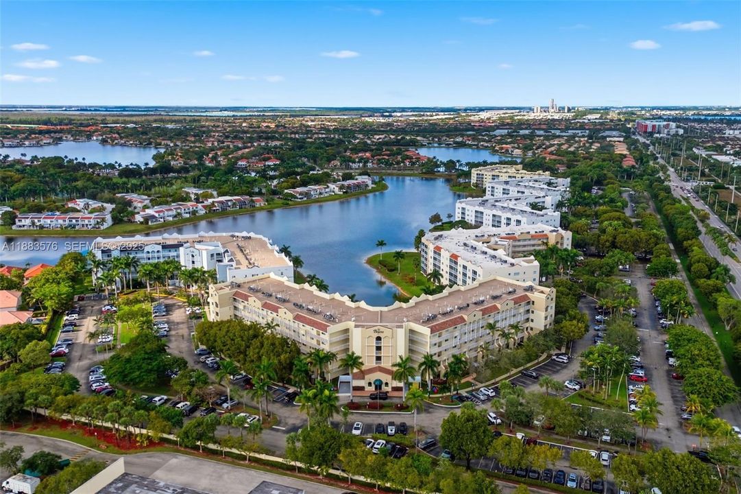 На продажу: $509,900 (3 спален, 2 ванн, 1710 Квадратных фут)