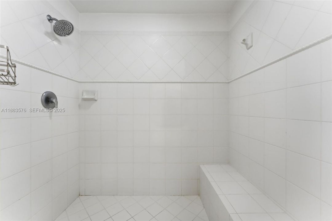 На продажу: $509,900 (3 спален, 2 ванн, 1710 Квадратных фут)