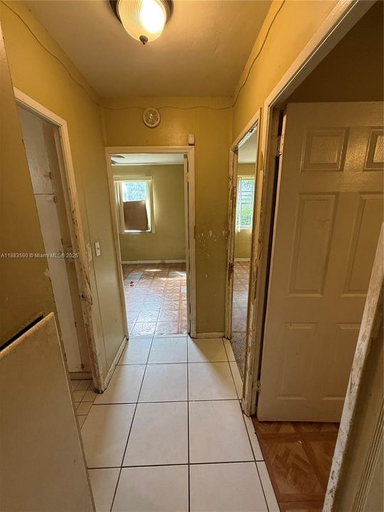 Active With Contract: $280,000 (4 beds, 2 baths, 1700 Square Feet)