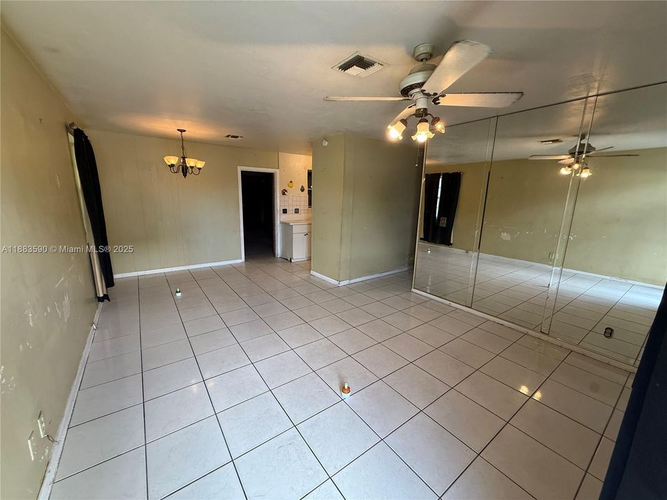 Active With Contract: $280,000 (4 beds, 2 baths, 1700 Square Feet)