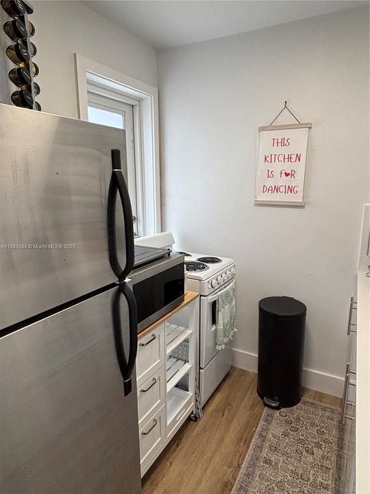 Active With Contract: $1,795 (0 beds, 1 baths, 0 Square Feet)