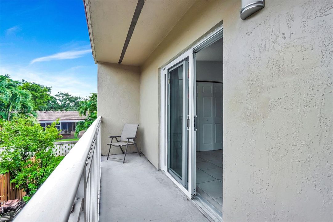 En Venta: $440,000 (3 camas, 2 baños, 1270 Pies cuadrados)