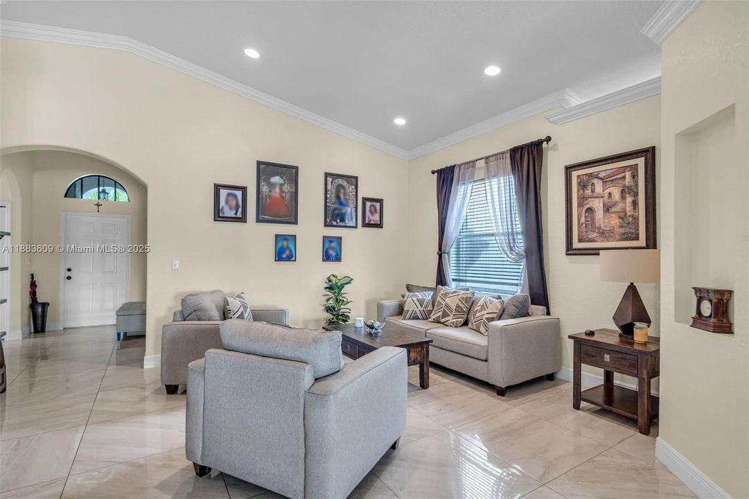 Active With Contract: $835,000 (4 beds, 3 baths, 2089 Square Feet)