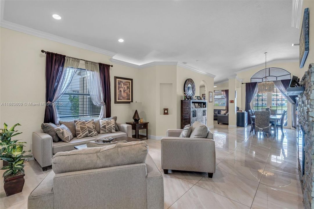 Active With Contract: $835,000 (4 beds, 3 baths, 2089 Square Feet)