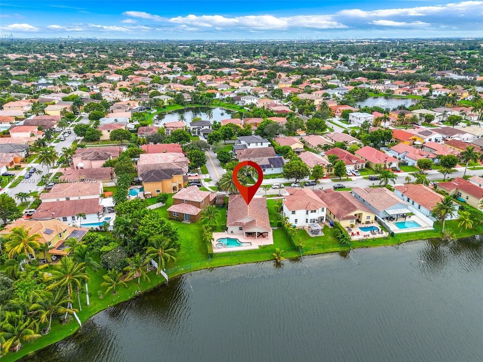 Active With Contract: $835,000 (4 beds, 3 baths, 2089 Square Feet)