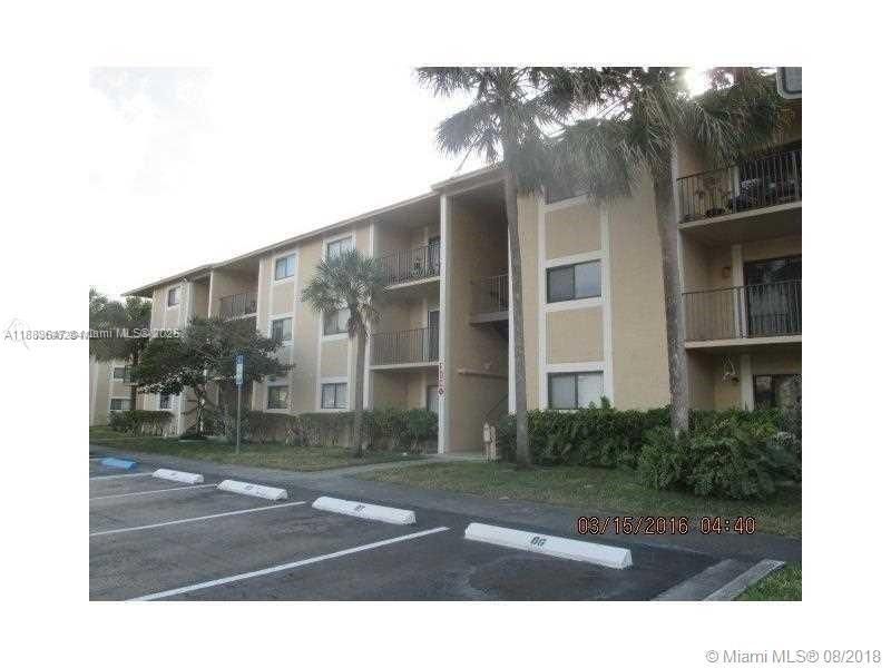 Active With Contract: $1,950 (1 beds, 1 baths, 739 Square Feet)