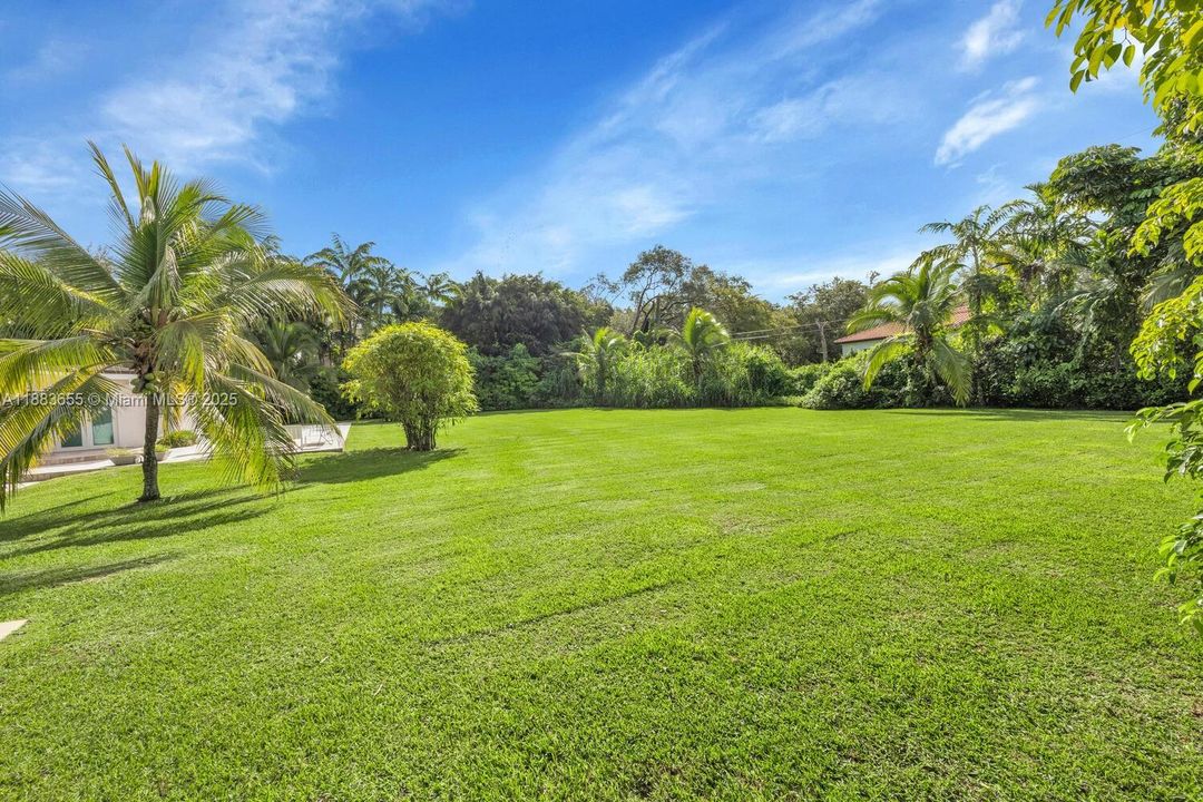 На продажу: $1,750,000 (4 спален, 2 ванн, 2473 Квадратных фут)