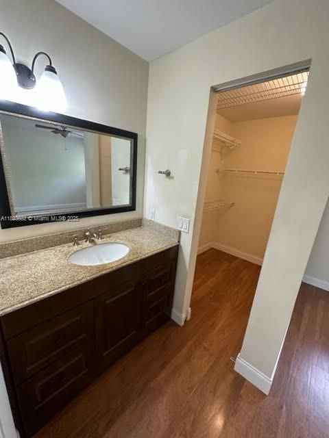 Недавно арендовано: $2,480 (2 спален, 2 ванн, 1132 Квадратных фут)