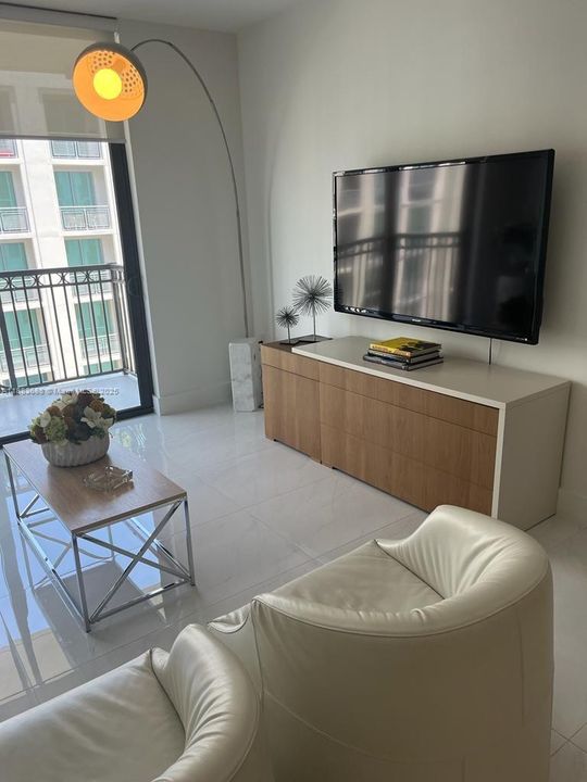 En Venta: $720,000 (1 camas, 1 baños, 681 Pies cuadrados)