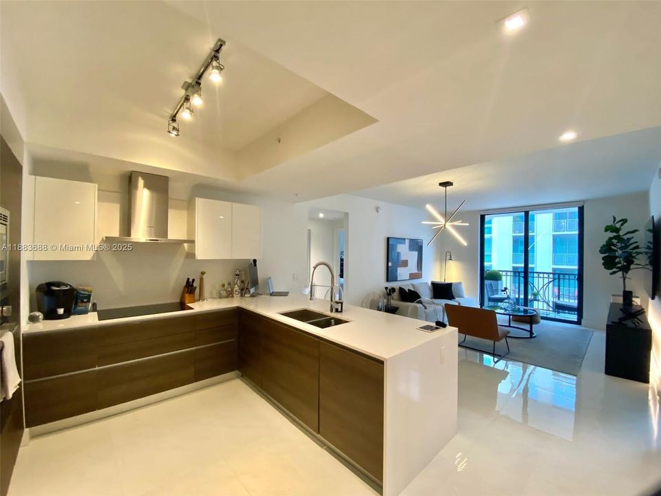 En Venta: $720,000 (1 camas, 1 baños, 681 Pies cuadrados)