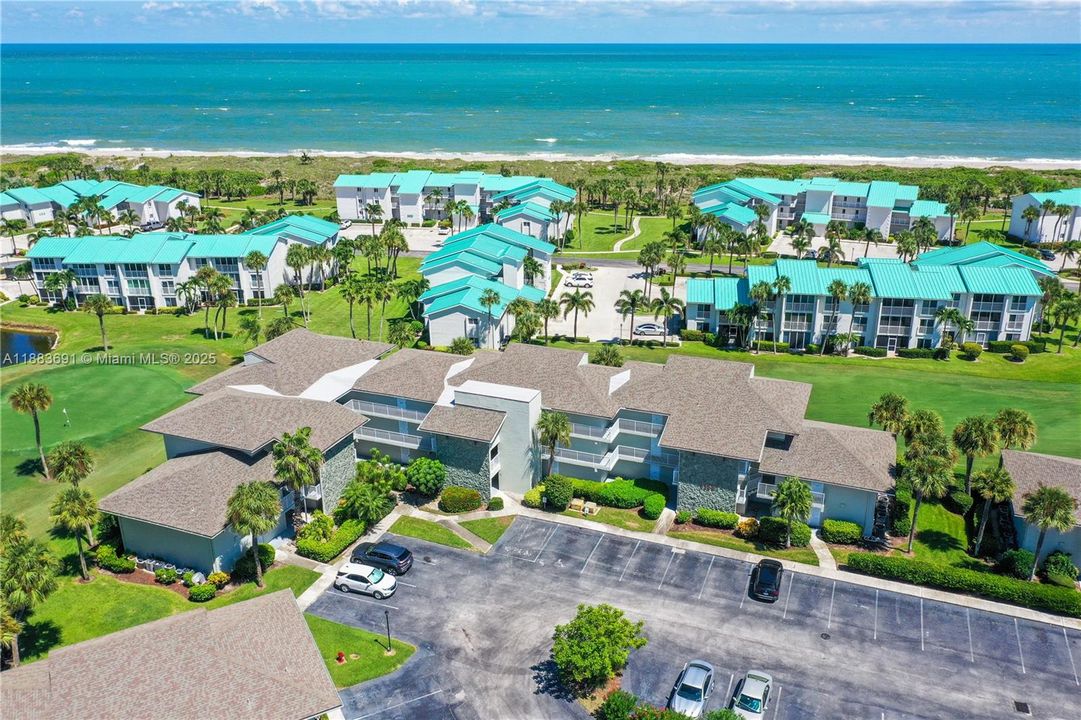 Под контрактом: $220,000 (1 спален, 1 ванн, 678 Квадратных фут)