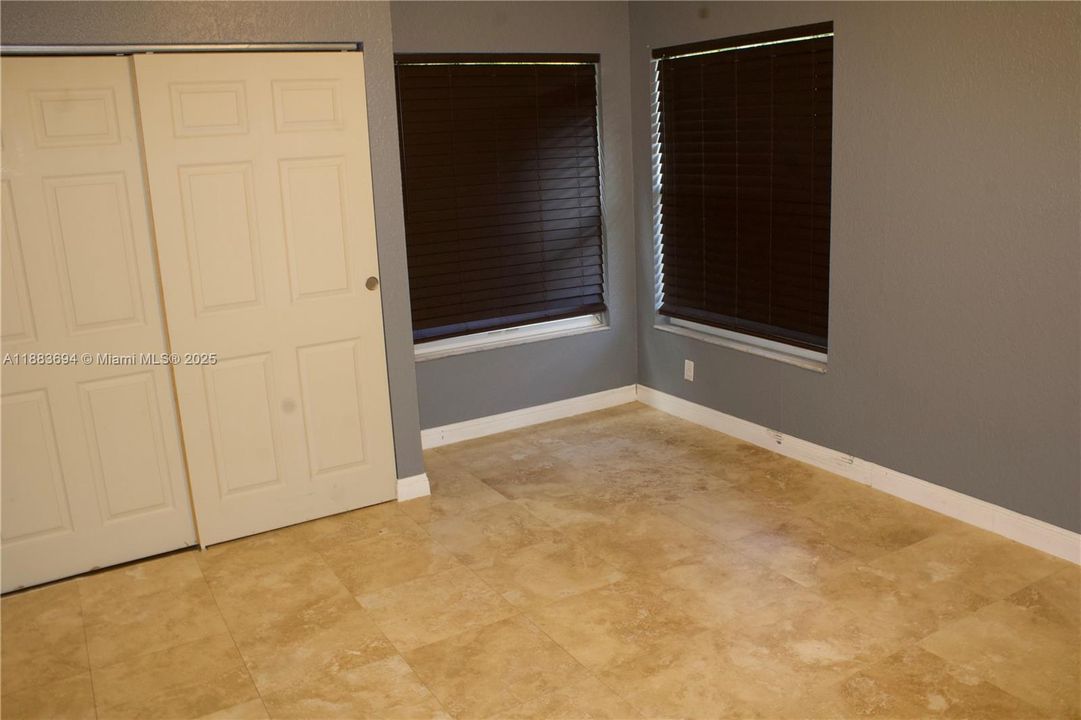 For Sale: $889,999 (4 beds, 3 baths, 3017 Square Feet)