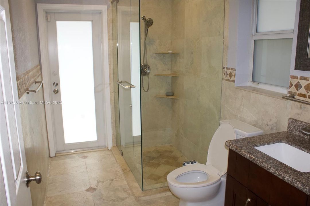 For Sale: $889,999 (4 beds, 3 baths, 3017 Square Feet)