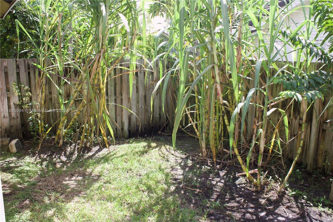 For Sale: $889,999 (4 beds, 3 baths, 3017 Square Feet)