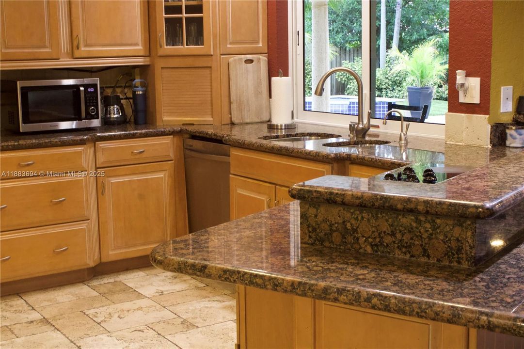 For Sale: $889,999 (4 beds, 3 baths, 3017 Square Feet)