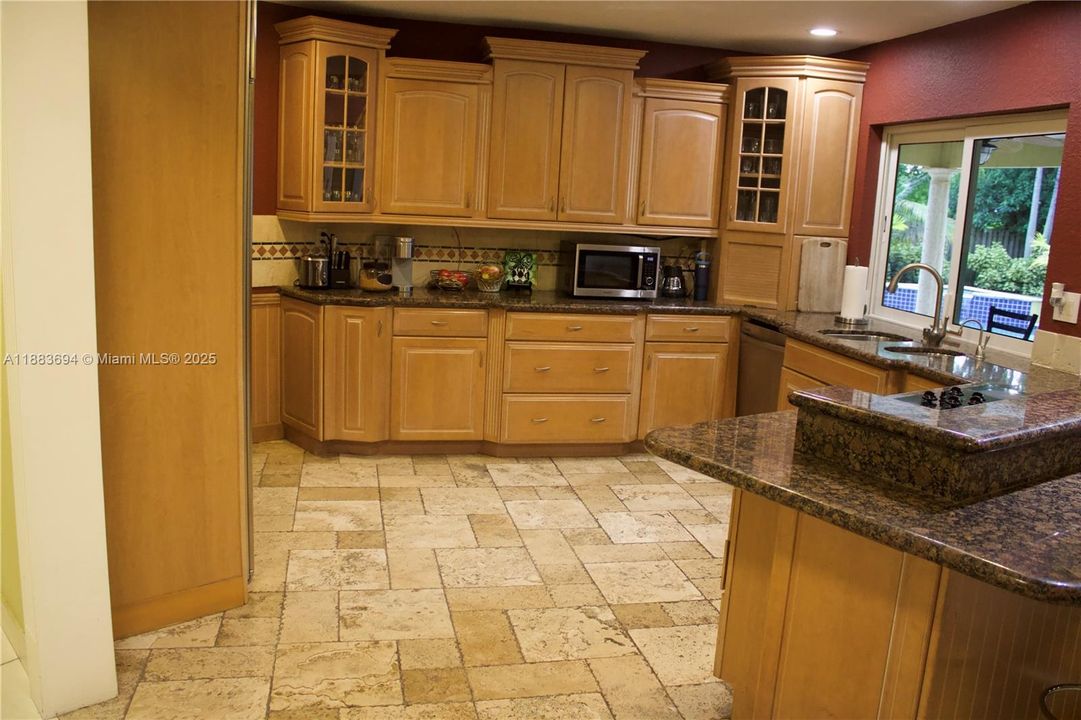 For Sale: $889,999 (4 beds, 3 baths, 3017 Square Feet)