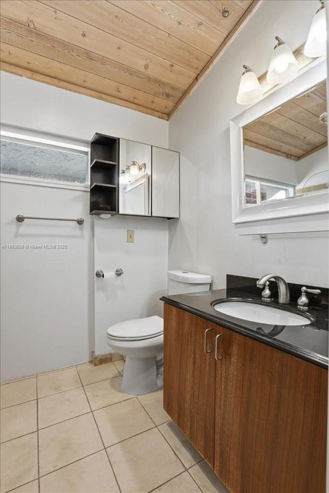 For Sale: $1,090,000 (4 beds, 3 baths, 2465 Square Feet)