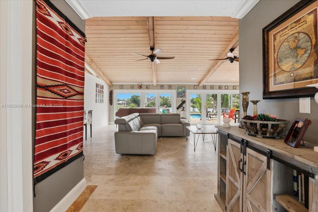 For Sale: $1,090,000 (4 beds, 3 baths, 2465 Square Feet)