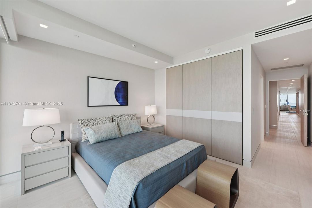 На продажу: $10,950,000 (3 спален, 4 ванн, 3264 Квадратных фут)