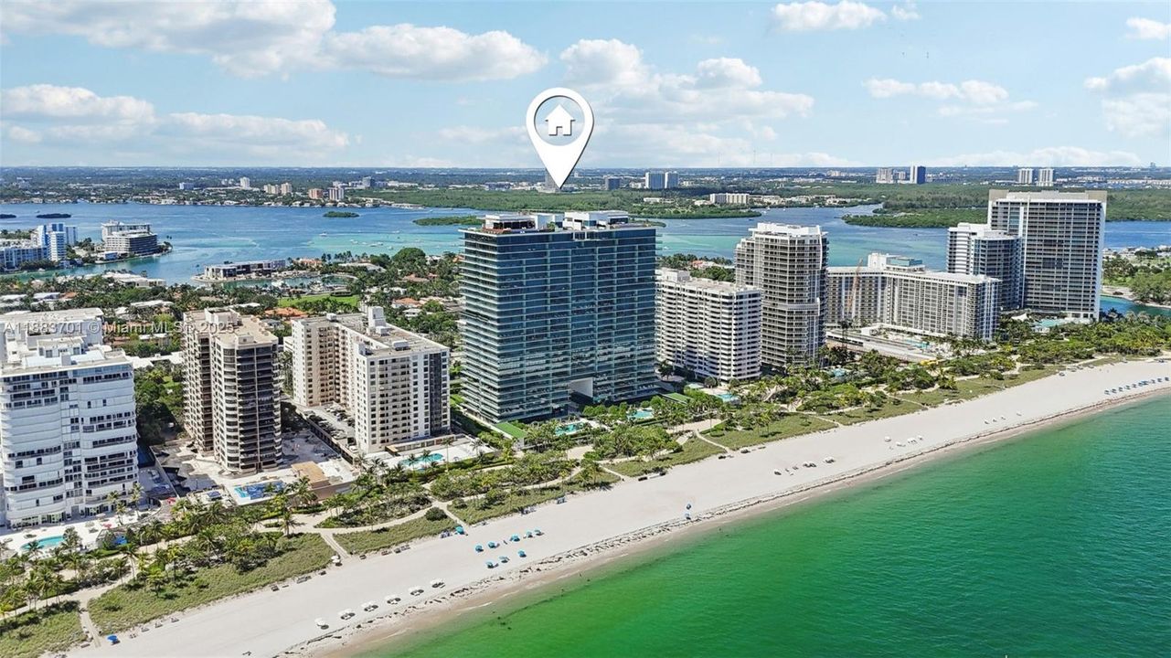 На продажу: $10,950,000 (3 спален, 4 ванн, 3264 Квадратных фут)