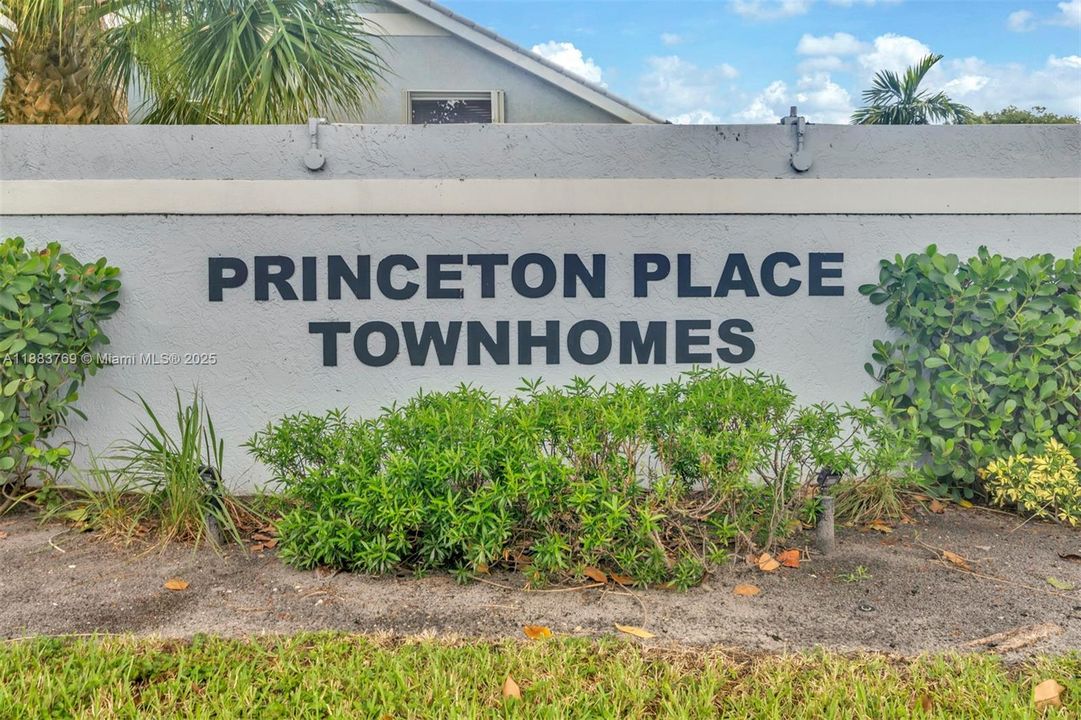 待售: $379,900 (3 贝兹, 2 浴室, 1427 平方英尺)