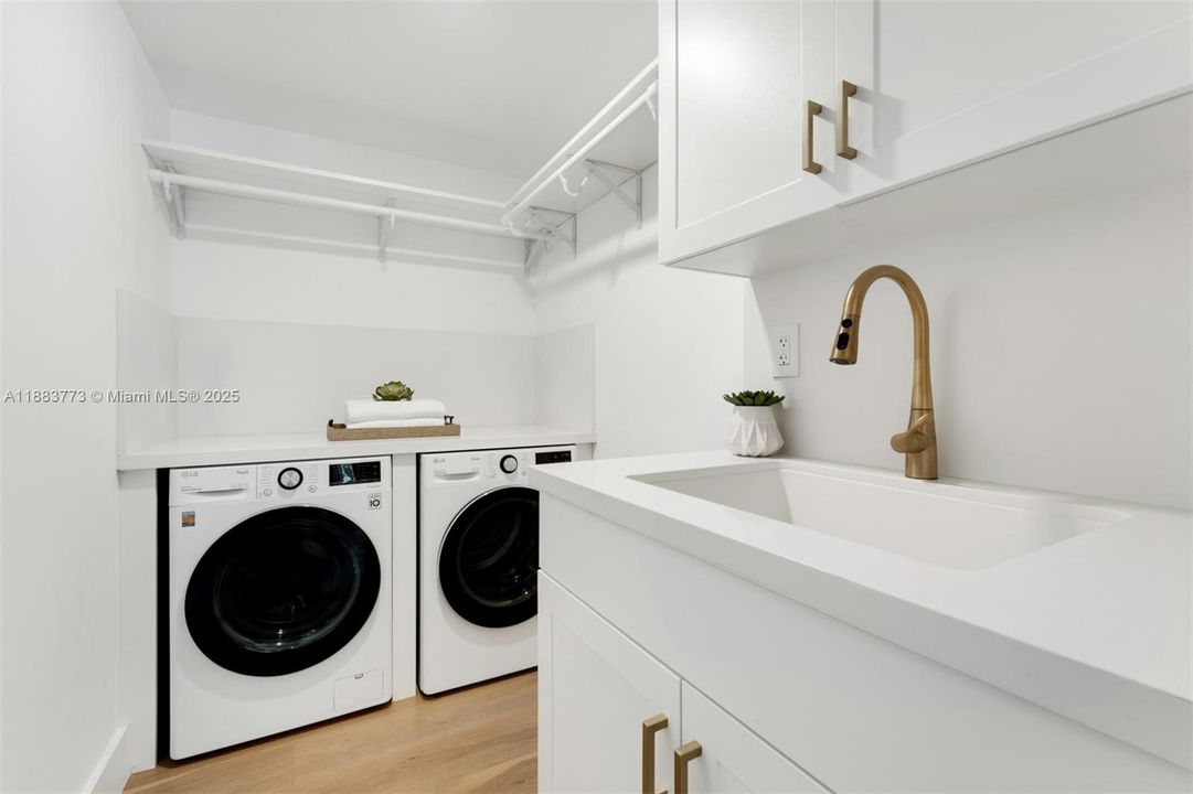 For Sale: $5,200,000 (4 beds, 4 baths, 3601 Square Feet)