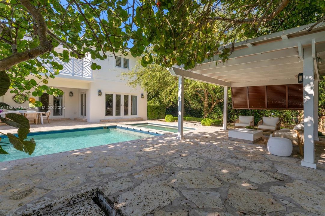 For Sale: $5,200,000 (4 beds, 4 baths, 3601 Square Feet)