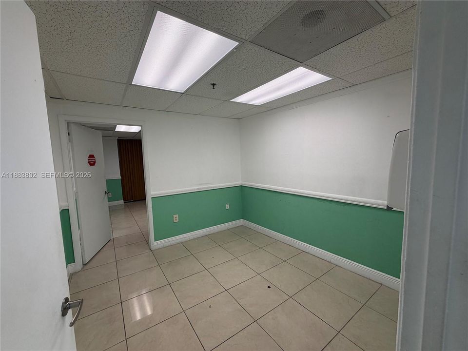 В аренду: $31 (0 спален, 0 ванн, 0 Квадратных фут)