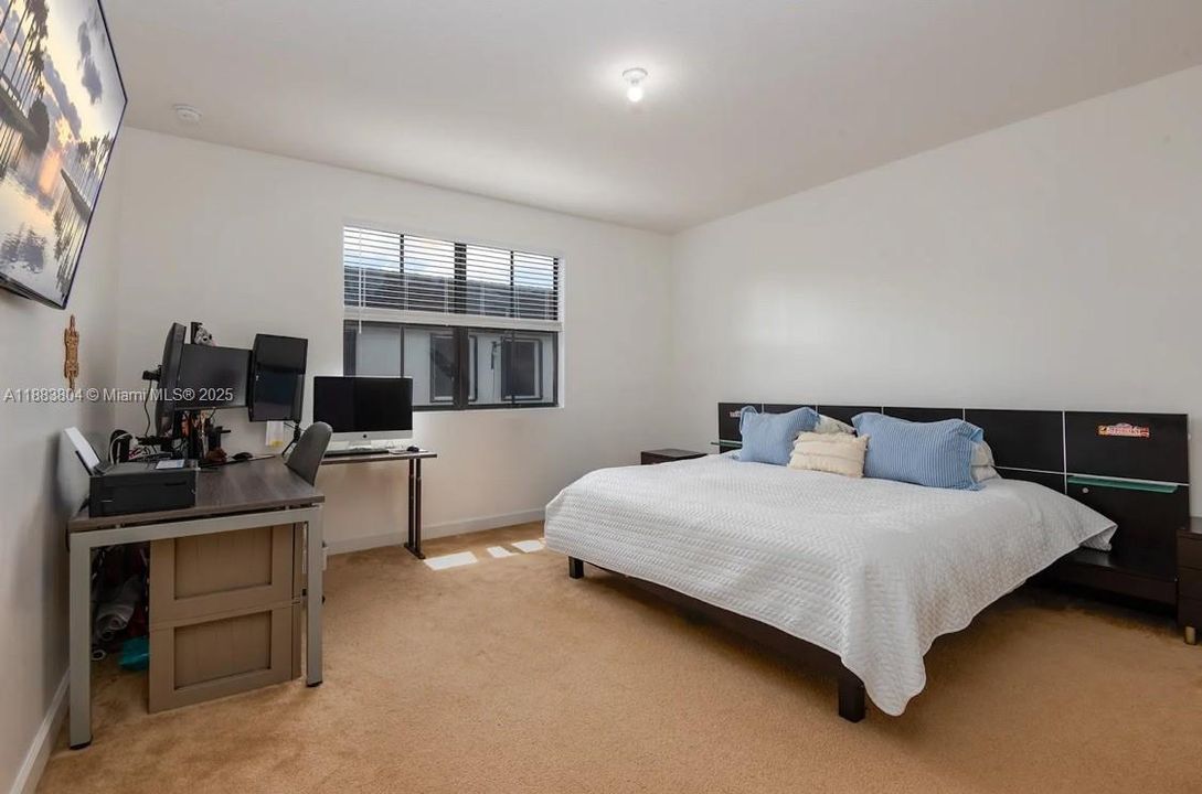 На продажу: $539,000 (4 спален, 3 ванн, 2213 Квадратных фут)