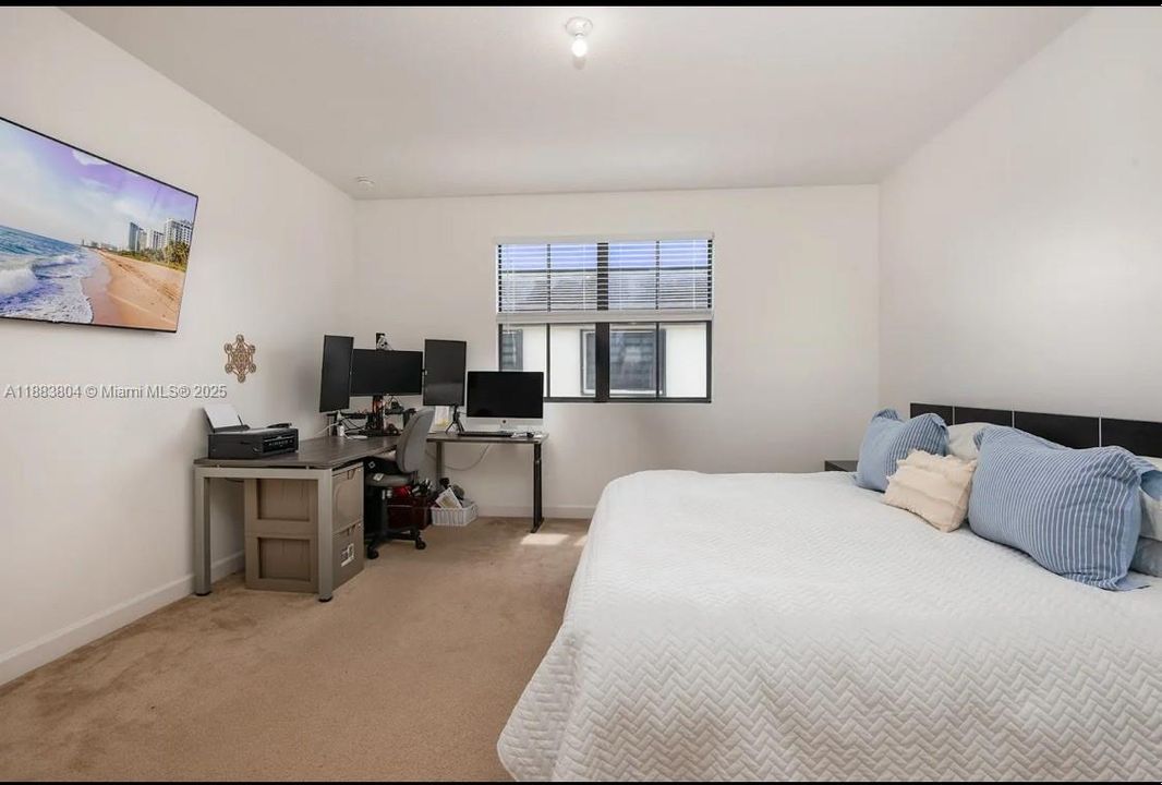 На продажу: $539,000 (4 спален, 3 ванн, 2213 Квадратных фут)