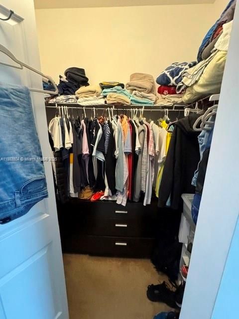 На продажу: $539,000 (4 спален, 3 ванн, 2213 Квадратных фут)