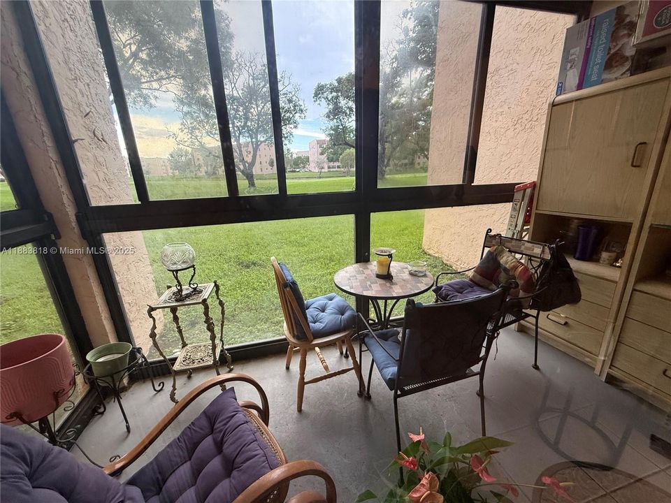 На продажу: $82,000 (1 спален, 1 ванн, 795 Квадратных фут)