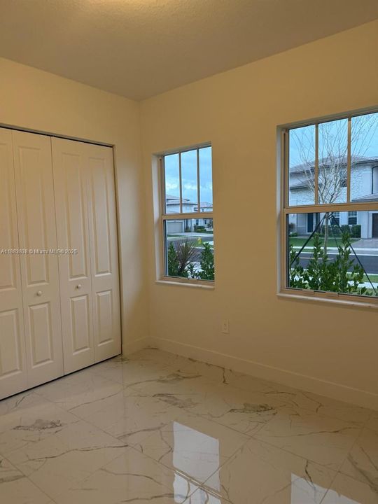 В аренду: $6,600 (4 спален, 3 ванн, 3263 Квадратных фут)