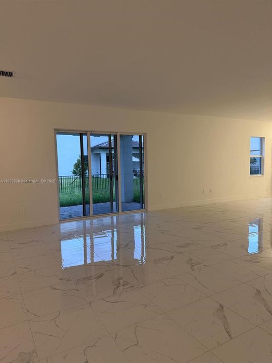 В аренду: $6,600 (4 спален, 3 ванн, 3263 Квадратных фут)