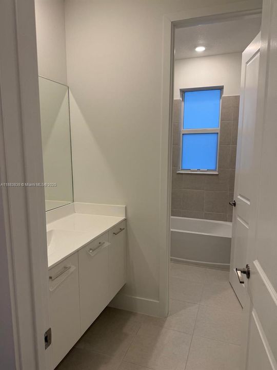 В аренду: $6,600 (4 спален, 3 ванн, 3263 Квадратных фут)