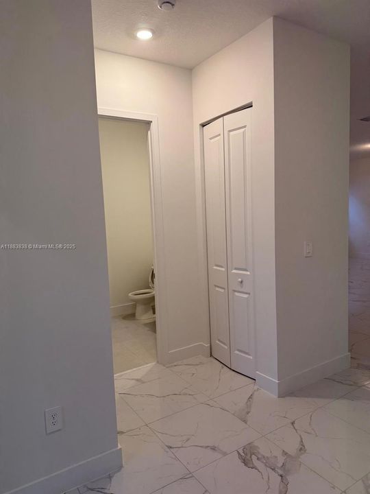 В аренду: $6,600 (4 спален, 3 ванн, 3263 Квадратных фут)