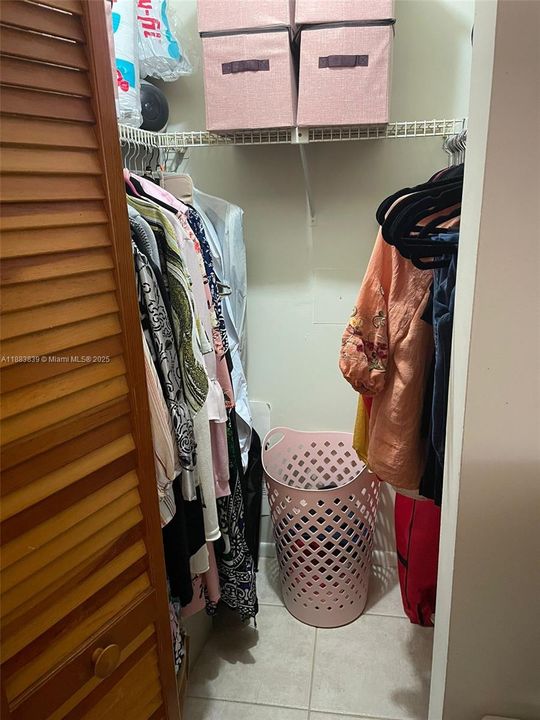 Activo con contrato: $290,000 (2 camas, 2 baños, 965 Pies cuadrados)