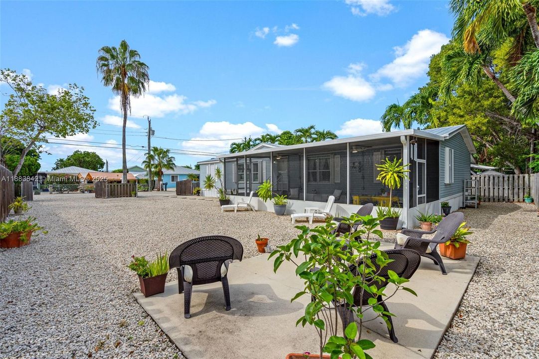 待售: $565,000 (4 贝兹, 2 浴室, 1632 平方英尺)