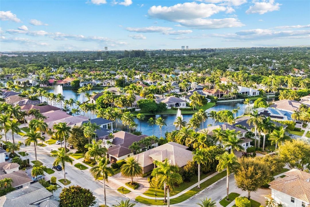 待售: $1,799,900 (5 贝兹, 3 浴室, 3192 平方英尺)