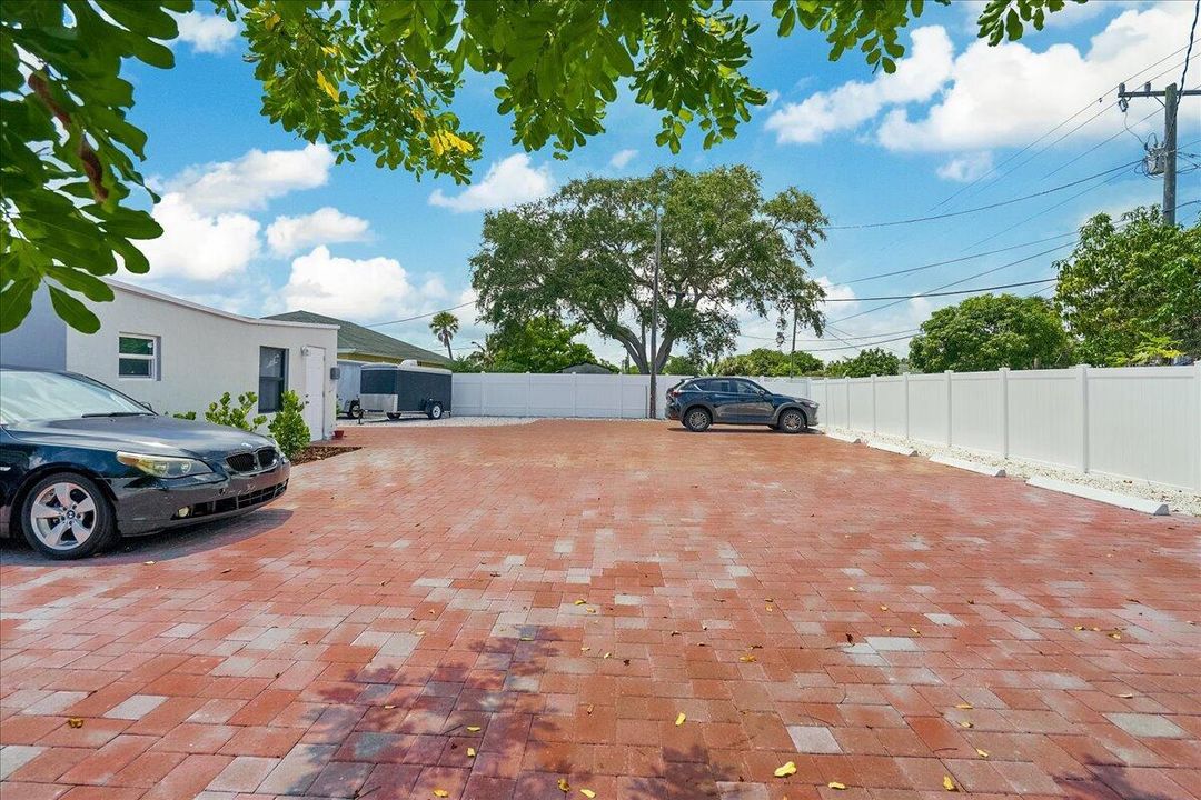43-305 Cypress Drive-43
